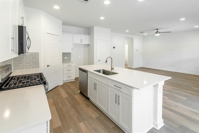Photo - 1856 Bonham Ln