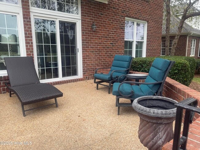 Photo - 2105 Lytham Ct