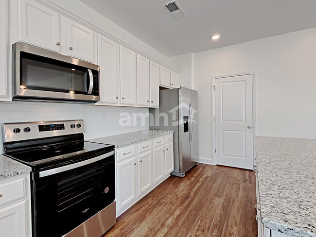 Photo - 1113 Bentley Pl