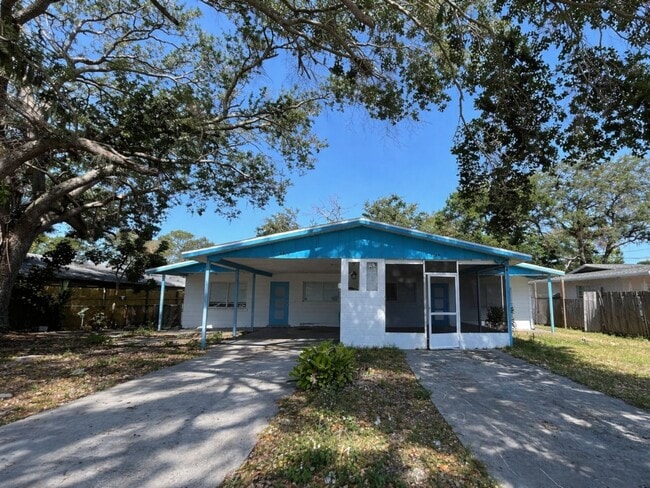 Photo - 5016 22nd St W