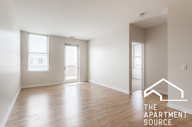 Photo - 1124 Lake St Unidad 411