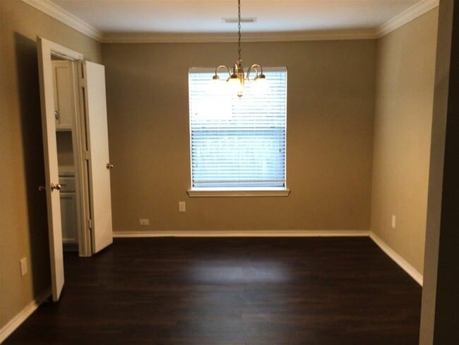 Building Photo - 3430 Maymist Dr