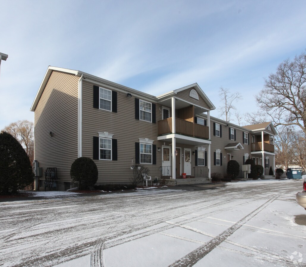 Photo - Pleasant Village Apartments