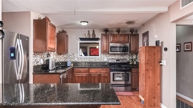 Photo - Unique 3 Bedroom 2 Bath House in Encanto