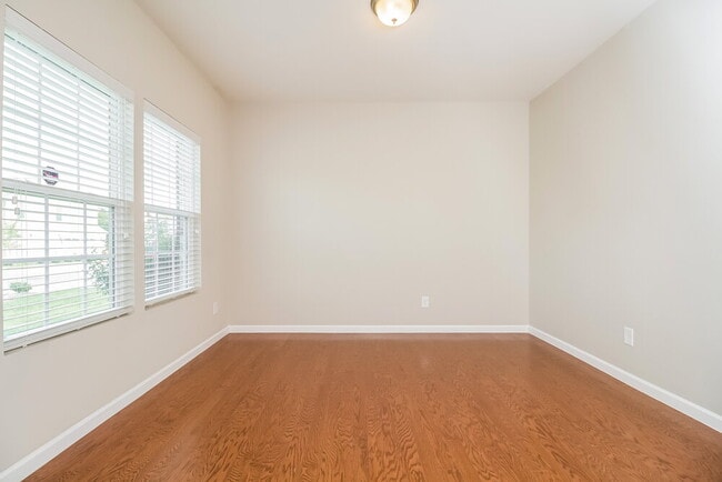 Photo - 3013 Haviland Way