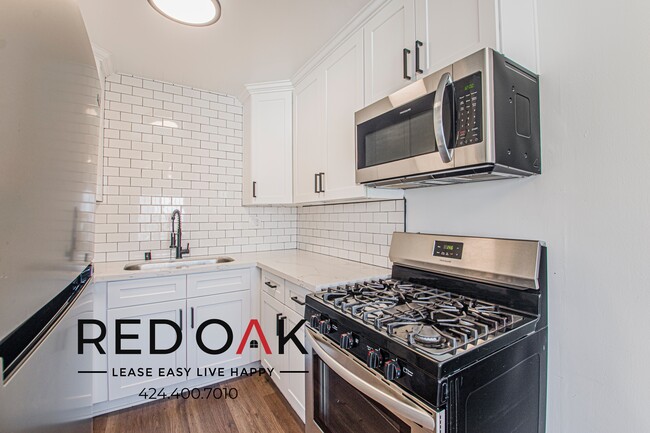 Photo - 1843 S Gramercy Pl Unidad 9