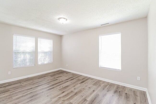 Photo - 4488 Norfleet St