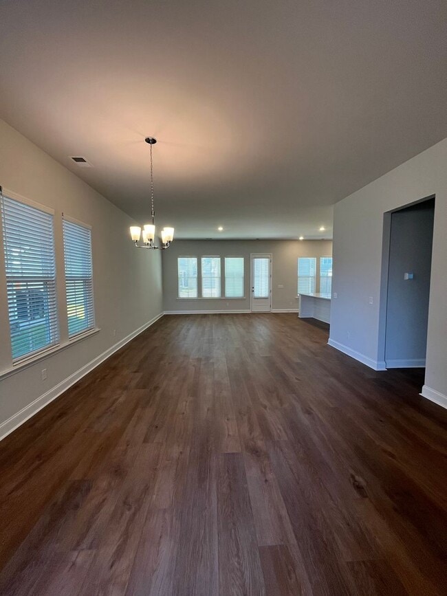Photo - Stunning 4 Bedroom 4.5 Bath Home In Summer...