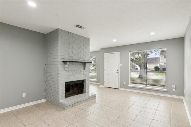 Building Photo - 8540 Glen Meadow Ln Rental
