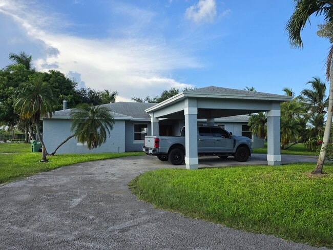 Building Photo - 14755 SW 264th St