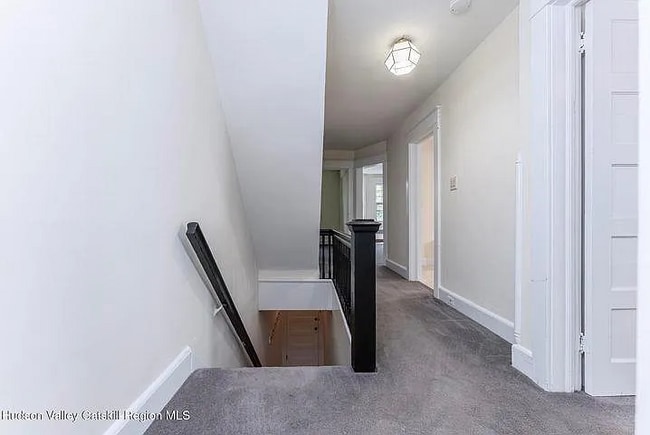 Photo - 138-140-140 St James St Unit 138B