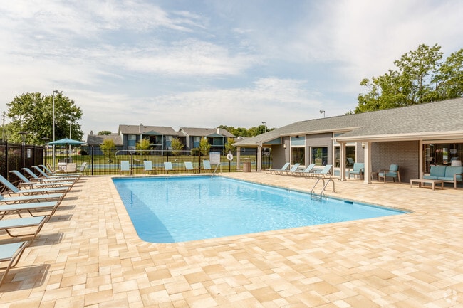 Pool - The Whitney Franklin