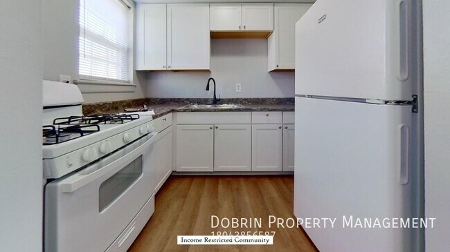 Photo - Avenue C Apartments