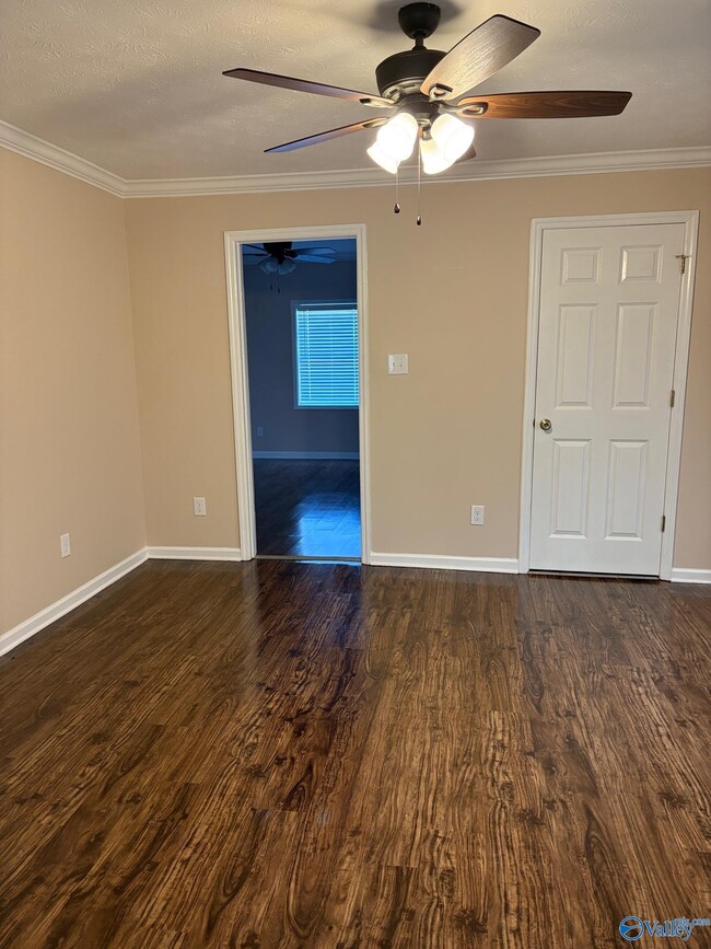 Photo - 19669 Moyers Rd