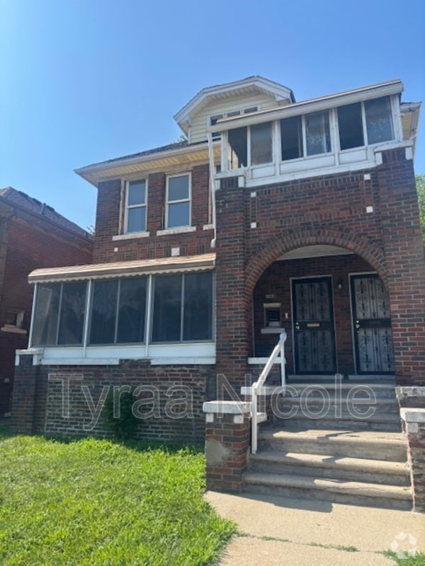 Building Photo - 3266 Pasadena St Unit 2W Rental