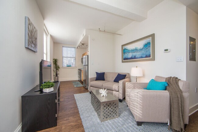 Grace & Monroe Apartments