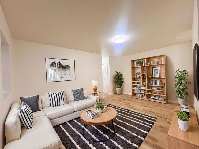 Photo - 5524 8th St NW