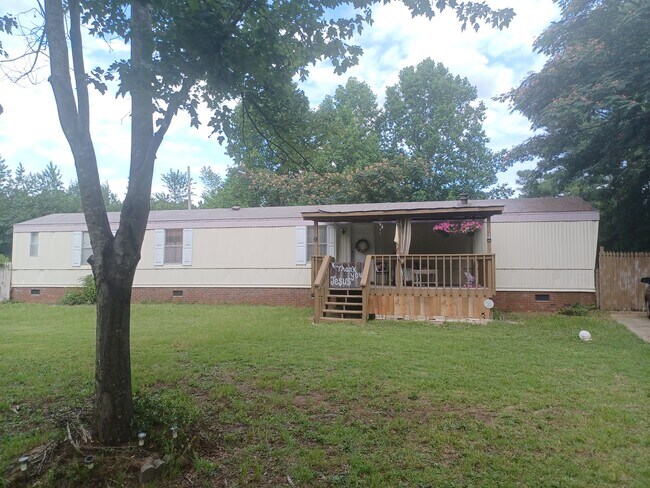 Photo - 251 Stoney Point Rd House