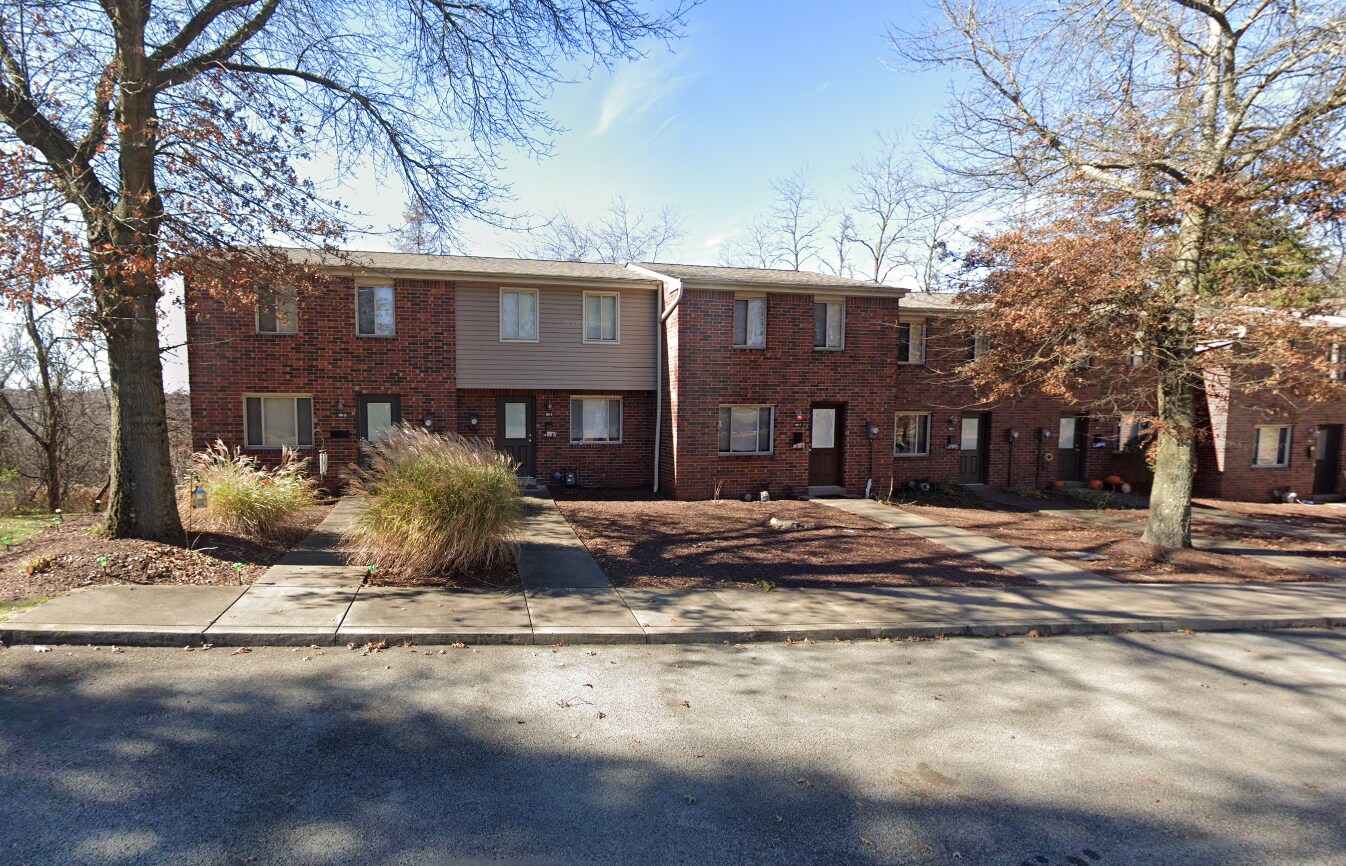 Photo - 180 Sagamore Hill Rd