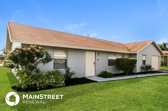 Photo - 2152 NE 1st Ct