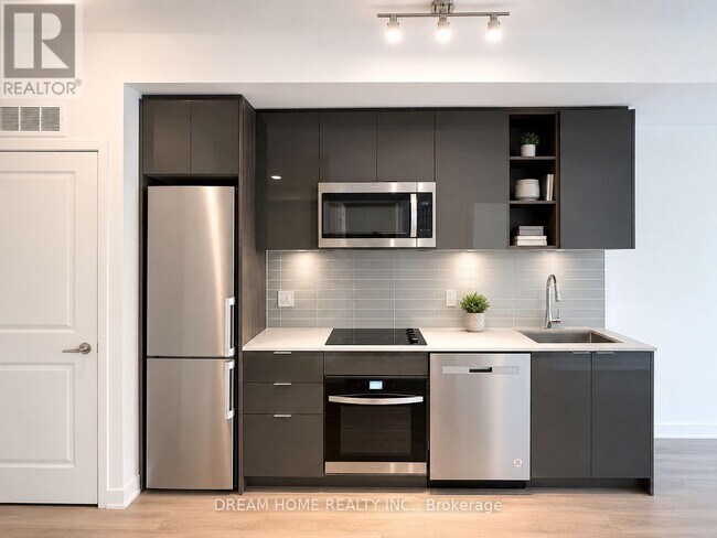 Photo - 543 Richmond St W Unit 1424