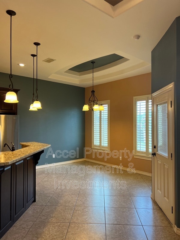 Photo - 4404 Kiwi Ave