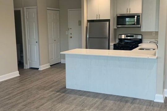 One Bedroom - Heritage House