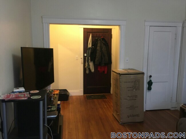 Photo - 17-19-19 Washington St S Unidad 315