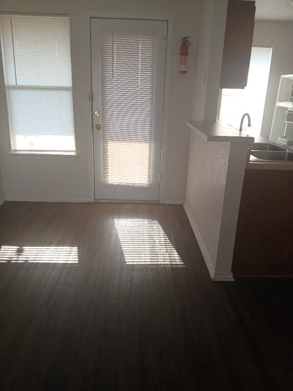 Photo - 1603 Duncan Ave Unit 5804 Redstone dr