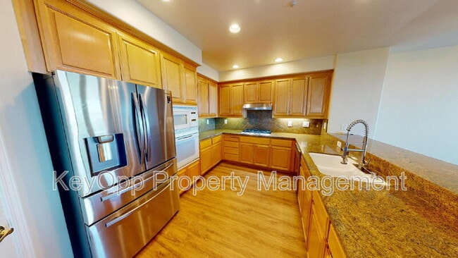 Photo - 123 Warbler Ln
