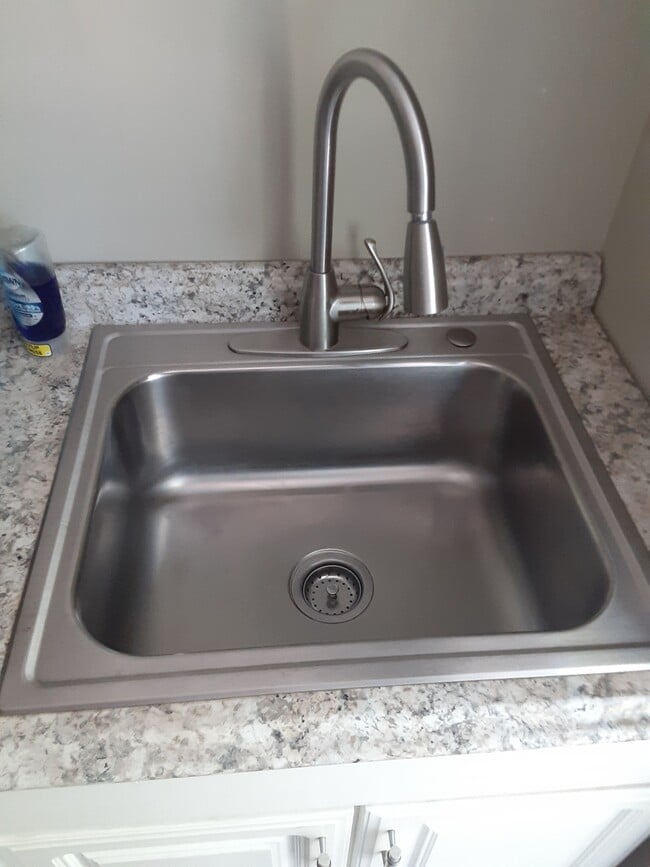 Photo - 2020 Highland Ave Unit #1