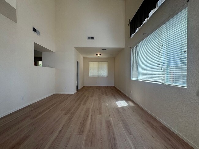 Photo - Beautiful 4BD, 2.5BA Home in a Great Location!