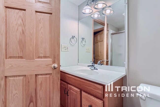 Photo - 4845 Orleans Ln N