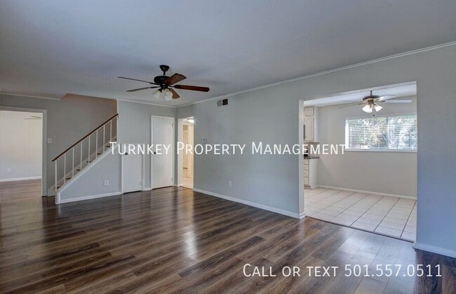 Photo - 7 Fairbrook Dr