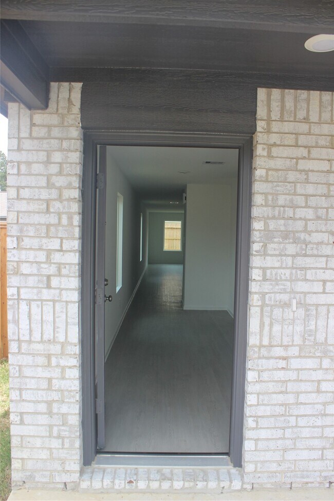 Photo - 3128 Twisted Myrtle Dr