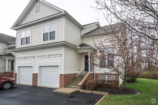 Building Photo - 3733 Fish Hawk Lndg Unit 3733 Fish Hawk Landing Rental