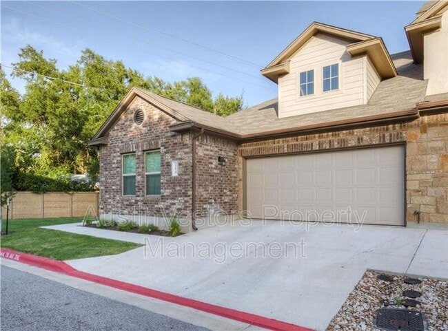 Photo - 2304 S Lakeline Blvd