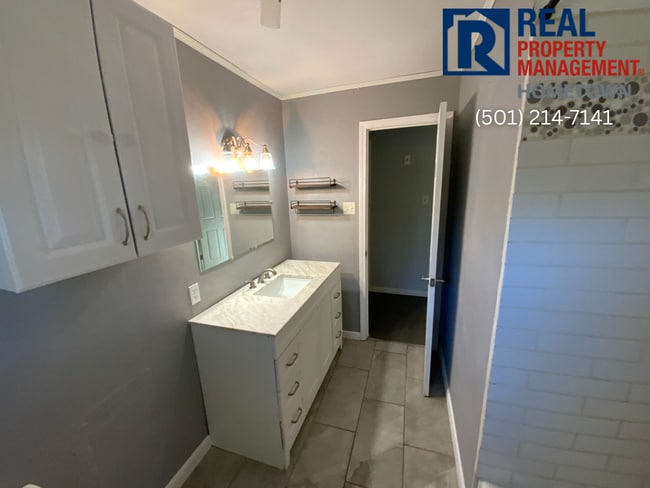 Photo - 4100 Driskill Dr