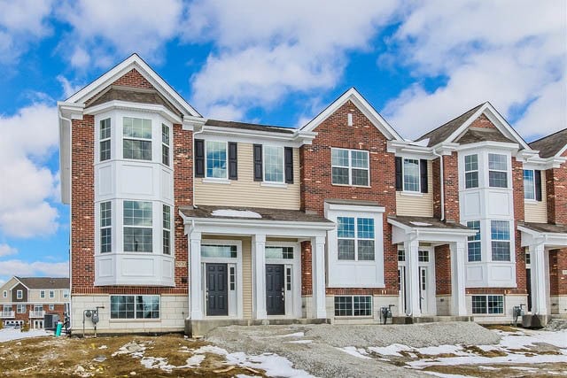 Building Photo - 2949 Madison Dr