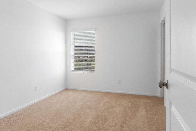Building Photo - 27118 Reef Coast Dr