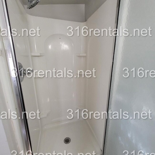 Photo - $875 - 2 bed 1 bath - Single Family Home