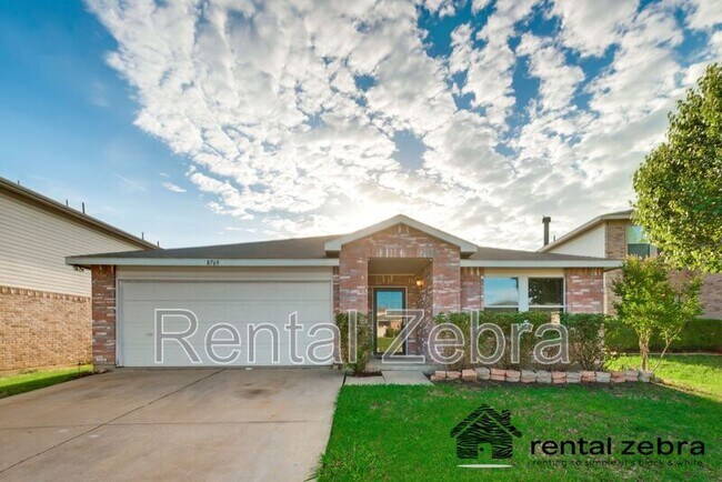 Photo - 8769 Garden Springs Dr House