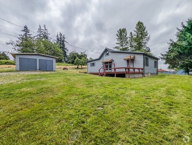 Building Photo - Charming 2 bed, 1 bath home with spacious ...