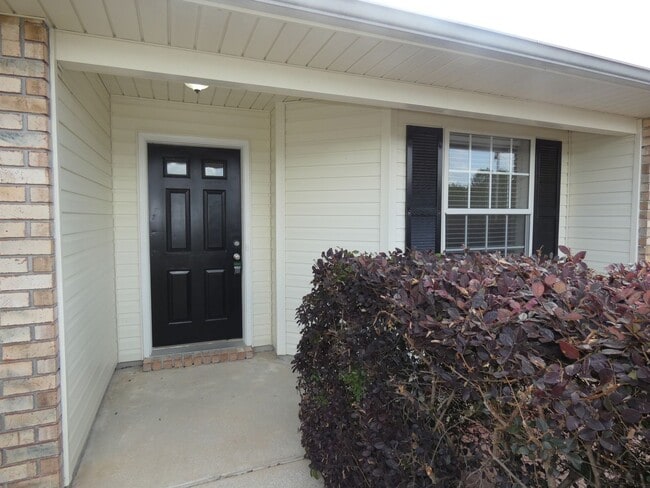 Photo - Spacious 3-Bedroom Home - Half Acre Lot