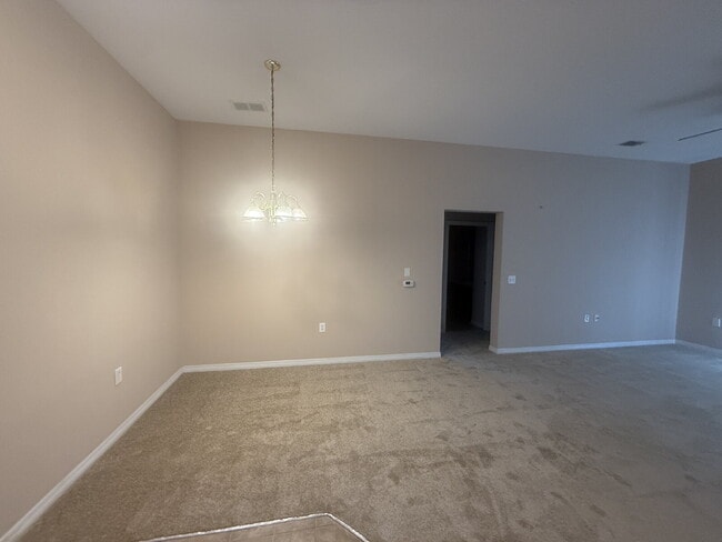Photo - FOR RENT: 3 BEDROOM 2 BATHROOM CONDO LOCATED IN TIMBER RUN Unit 1