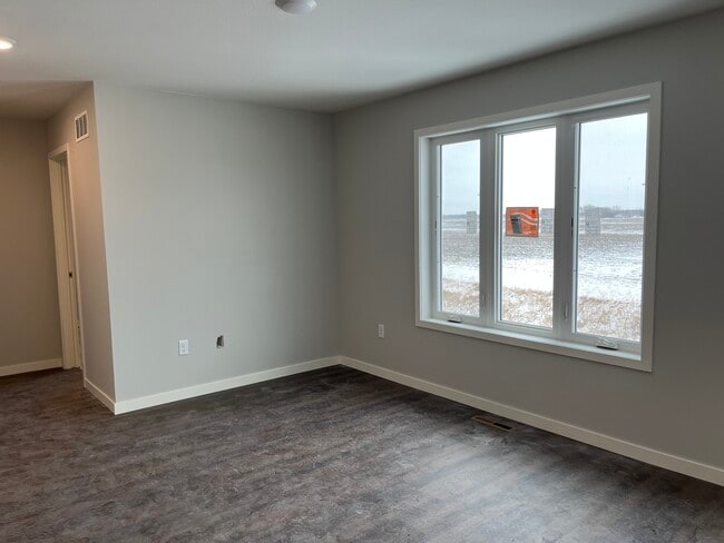 Photo - 142 Erin Ct Unit 142A