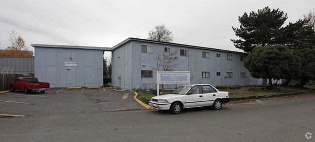 Building Photo - Sunset Plaza Apartments