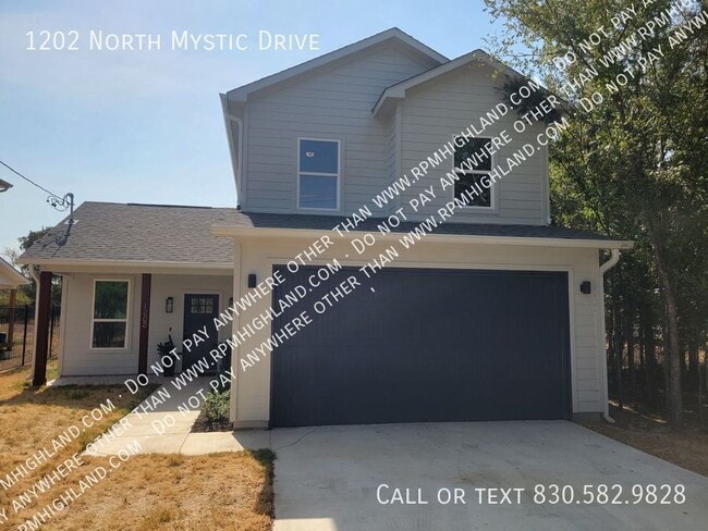 Building Photo - 1202 Mystic Dr