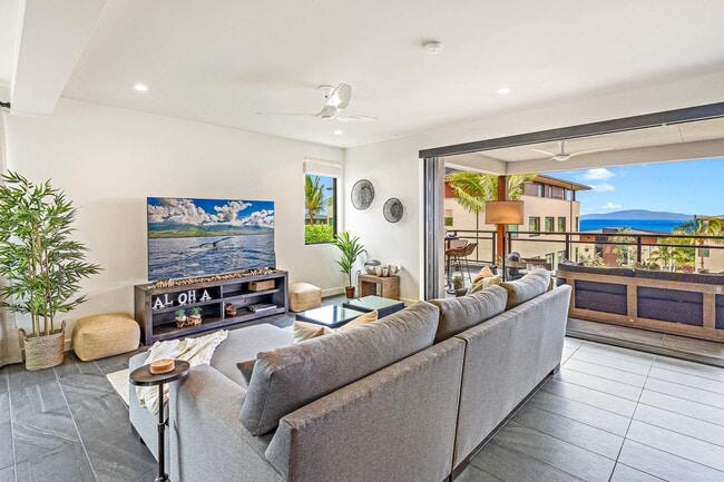 Photo - **Modern Wailea Living**
