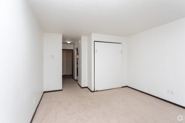 Studio - 500 SF Example